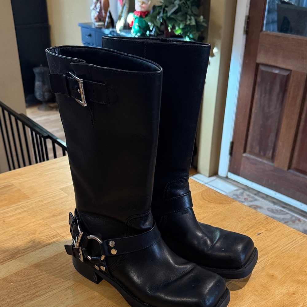 Black Leather women  Boots